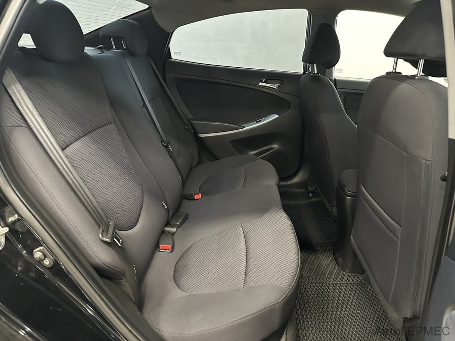 Фото HYUNDAI Solaris I с пробегом | №13