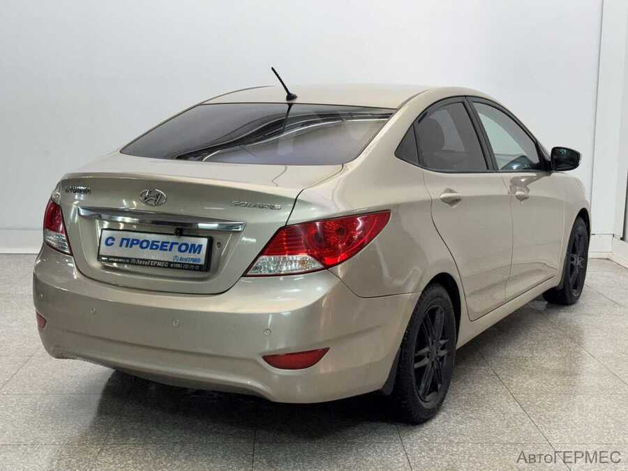 Фото HYUNDAI Solaris I с пробегом | №4