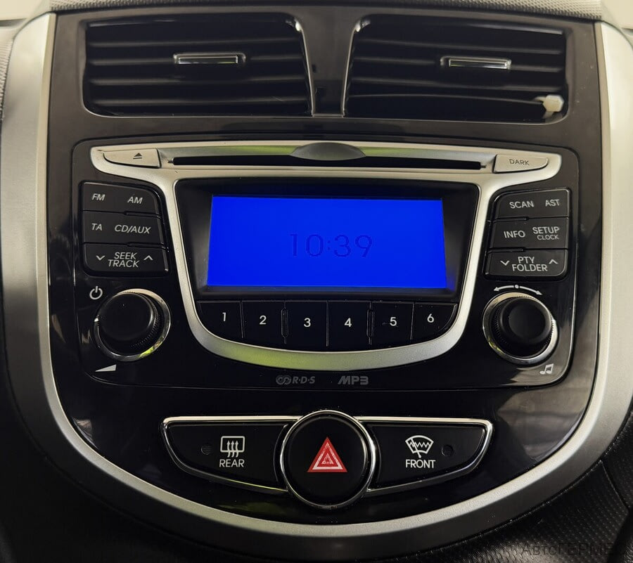 Фото HYUNDAI Solaris I с пробегом | №7