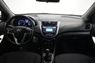 Фото HYUNDAI Solaris I с пробегом