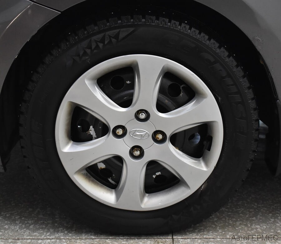 Фото HYUNDAI Solaris I с пробегом | №14