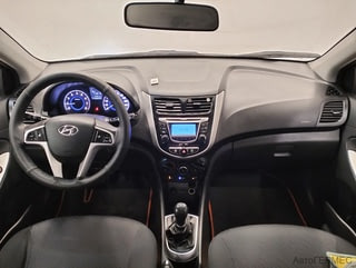 Фото HYUNDAI Solaris I с пробегом