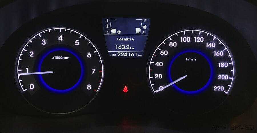 Фото HYUNDAI Solaris I с пробегом | №6