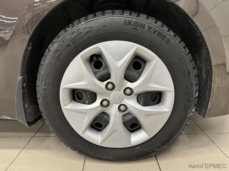 Фото HYUNDAI Solaris I Рестайлинг с пробегом | №15