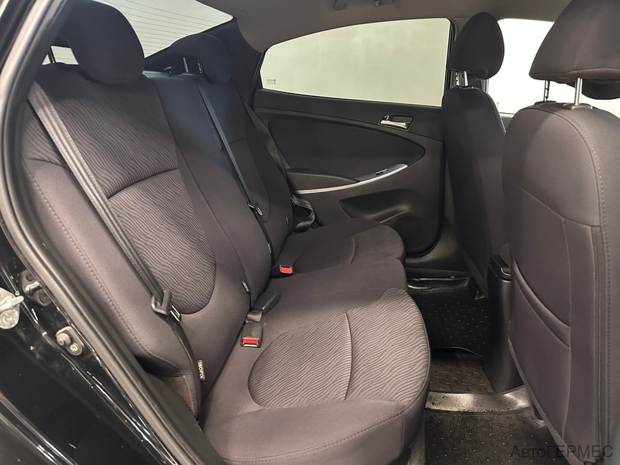 Фото HYUNDAI Solaris I с пробегом | №13 Фото HYUNDAI Solaris I с пробегом | №13