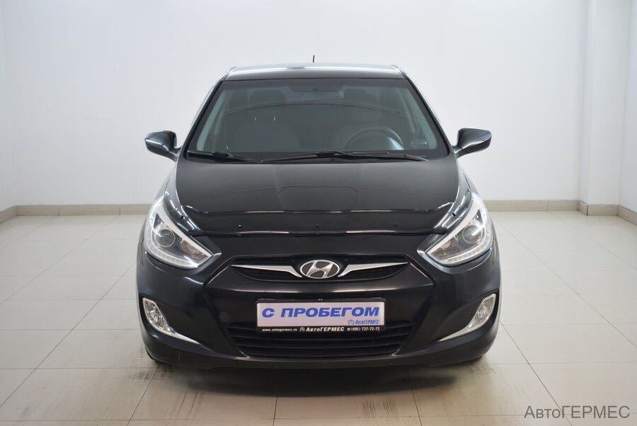 Фото HYUNDAI Solaris I с пробегом | №2