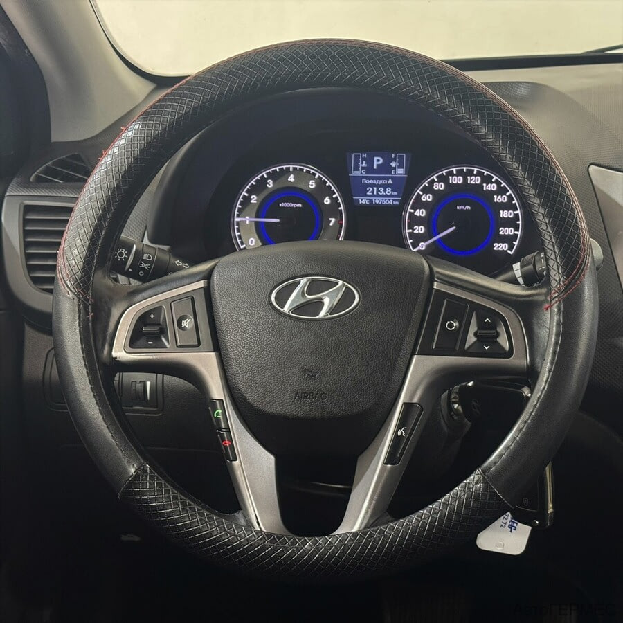 Фото HYUNDAI Solaris I Рестайлинг с пробегом | №8