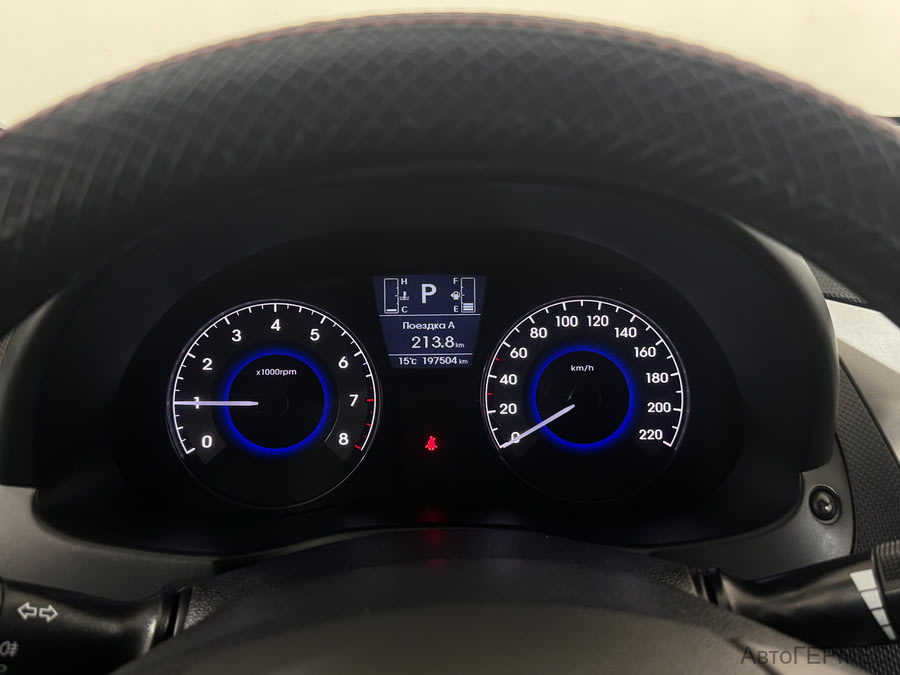 Фото HYUNDAI Solaris I Рестайлинг с пробегом | №6