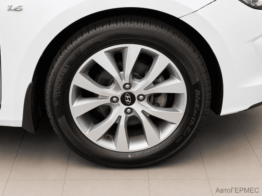 Фото HYUNDAI Solaris I Рестайлинг с пробегом | №16 Фото HYUNDAI Solaris I Рестайлинг с пробегом | №16