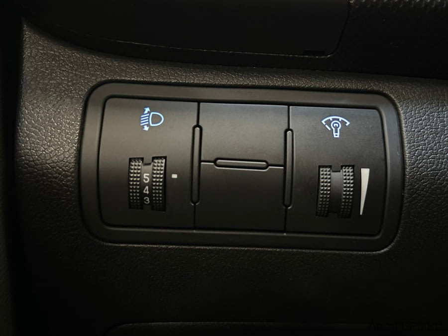 Фото HYUNDAI Solaris I с пробегом | №9 Фото HYUNDAI Solaris I с пробегом | №9