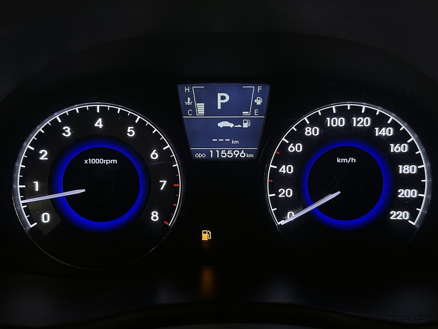 Фото HYUNDAI Solaris I с пробегом | №6 Фото HYUNDAI Solaris I с пробегом | №6