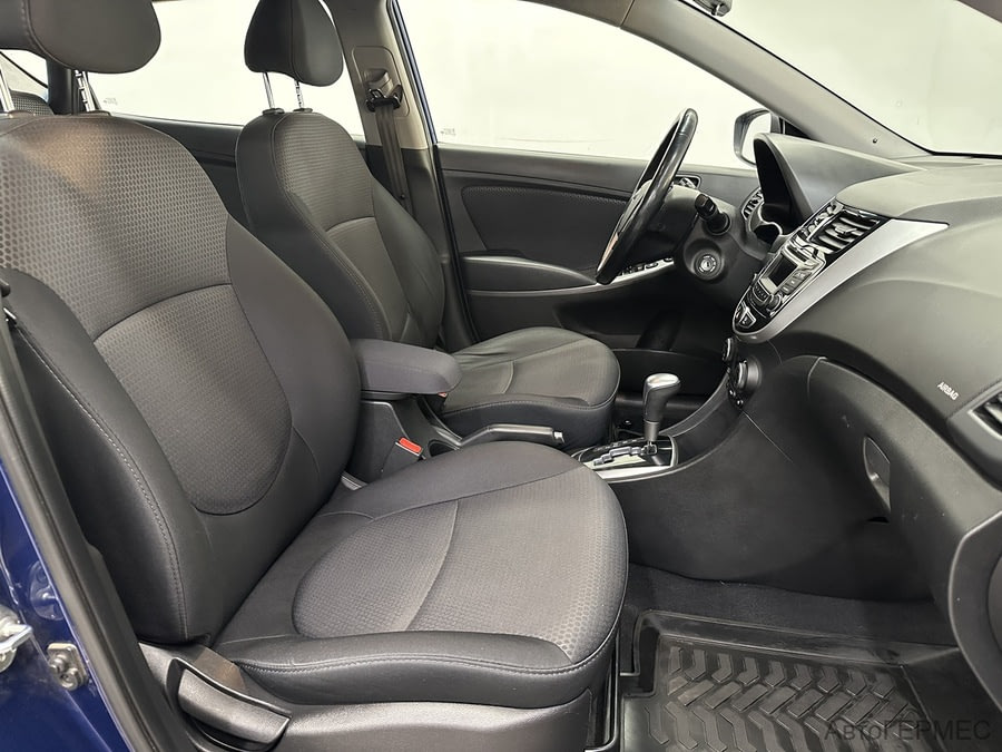 Фото HYUNDAI Solaris I Рестайлинг с пробегом | №10 Фото HYUNDAI Solaris I Рестайлинг с пробегом | №10