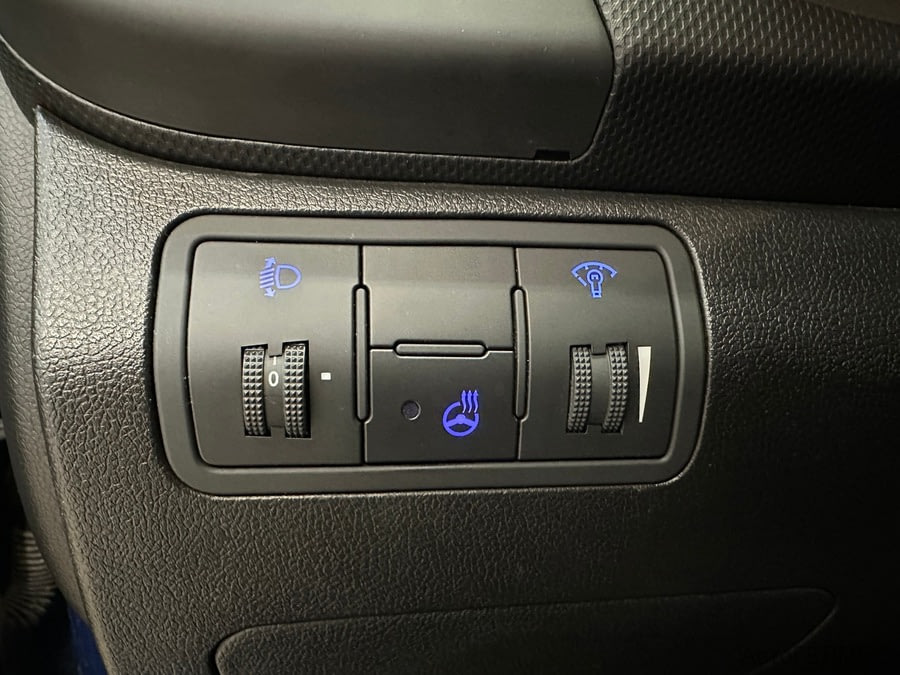 Фото HYUNDAI Solaris I Рестайлинг с пробегом | №8 Фото HYUNDAI Solaris I Рестайлинг с пробегом | №8