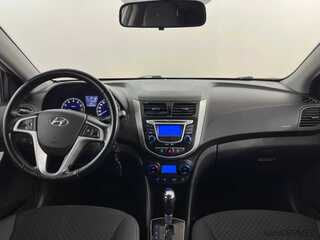 Фото HYUNDAI Solaris I с пробегом Фото HYUNDAI Solaris I с пробегом