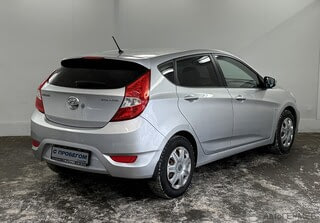 Фото HYUNDAI Solaris I с пробегом Фото HYUNDAI Solaris I с пробегом