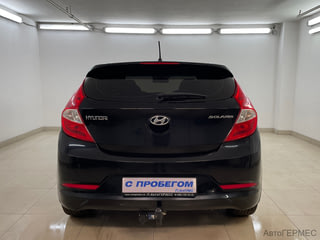 Фото HYUNDAI Solaris I Рестайлинг с пробегом