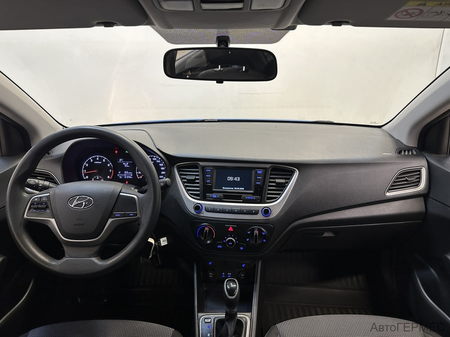 Фото HYUNDAI Solaris II с пробегом | №5