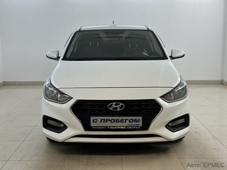 Фото HYUNDAI Solaris II с пробегом Фото HYUNDAI Solaris II с пробегом