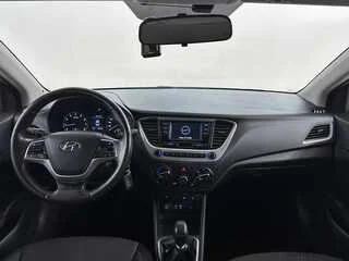 Фото HYUNDAI Solaris II с пробегом Фото HYUNDAI Solaris II с пробегом