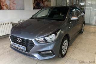 Фото HYUNDAI Solaris II с пробегом Фото HYUNDAI Solaris II с пробегом