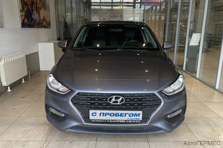Фото HYUNDAI Solaris II с пробегом Фото HYUNDAI Solaris II с пробегом