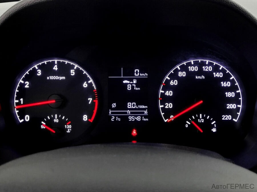 Фото HYUNDAI Solaris II с пробегом | №6