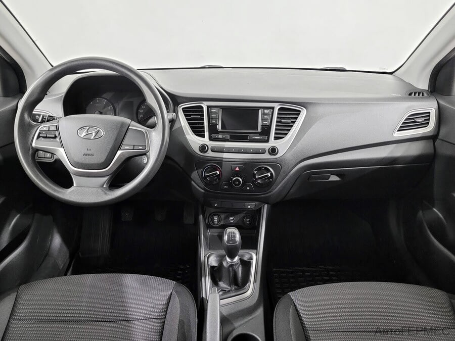 Фото HYUNDAI Solaris II с пробегом | №5