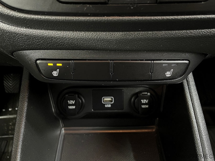 Фото HYUNDAI Solaris II с пробегом | №8 Фото HYUNDAI Solaris II с пробегом | №8