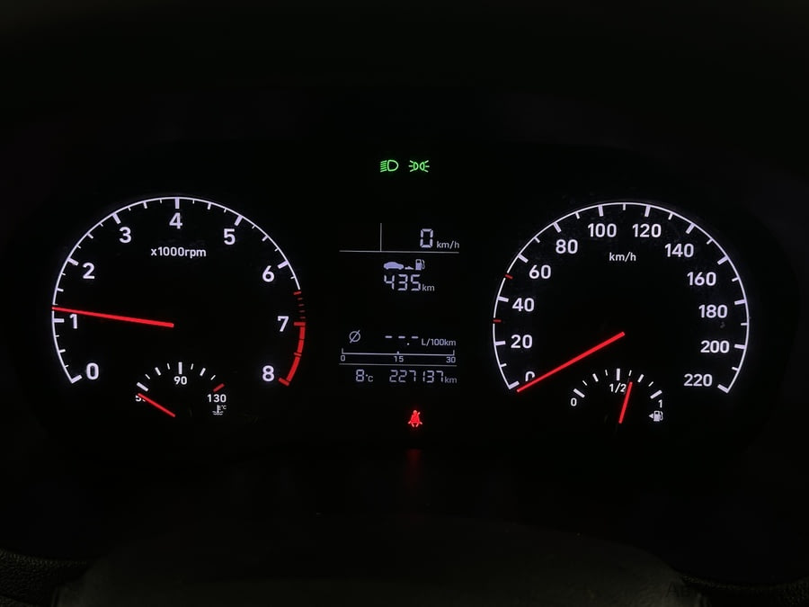 Фото HYUNDAI Solaris II с пробегом | №6