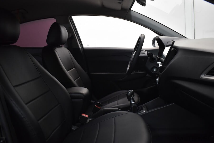 Фото HYUNDAI Solaris II Рестайлинг с пробегом | №12