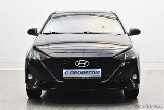 Фото HYUNDAI Solaris II Рестайлинг с пробегом