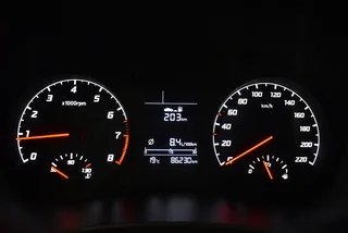 Фото HYUNDAI Solaris II Рестайлинг с пробегом Фото HYUNDAI Solaris II Рестайлинг с пробегом