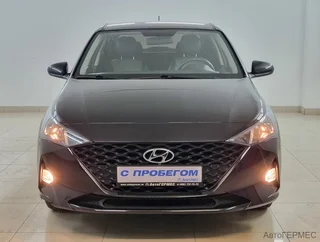 Фото HYUNDAI Solaris II Рестайлинг с пробегом