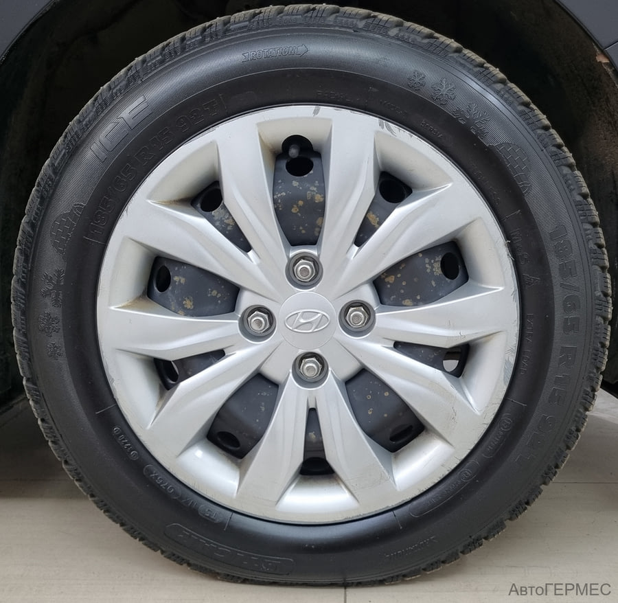 Фото HYUNDAI Solaris II Рестайлинг с пробегом | №13