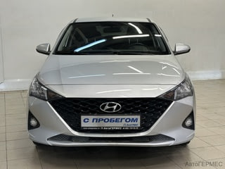 Фото HYUNDAI Solaris II Рестайлинг с пробегом Фото HYUNDAI Solaris II Рестайлинг с пробегом