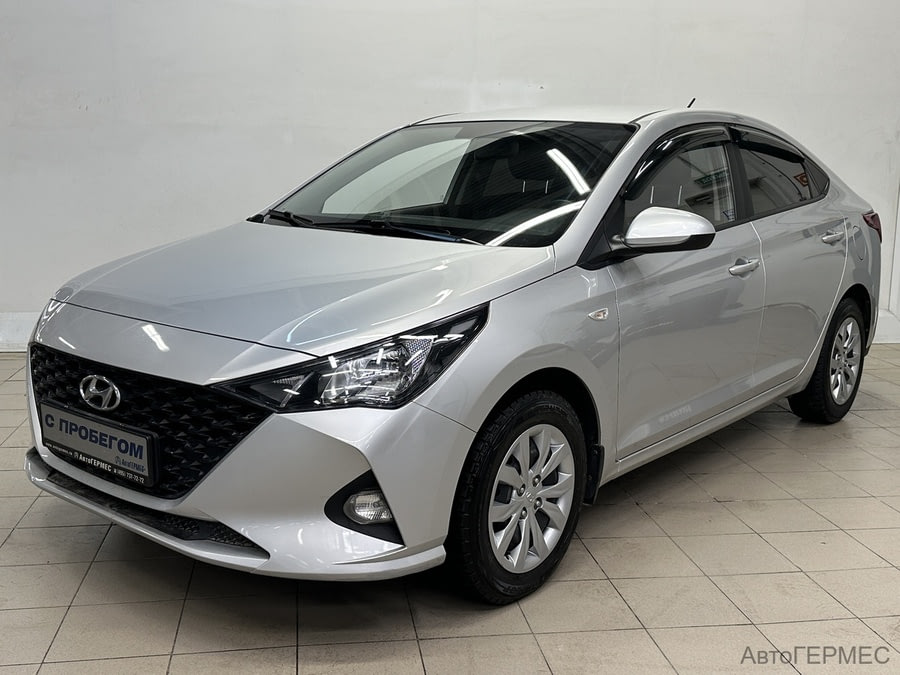 Фото HYUNDAI Solaris II Рестайлинг с пробегом | №1