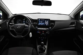 Фото HYUNDAI Solaris II Рестайлинг с пробегом Фото HYUNDAI Solaris II Рестайлинг с пробегом