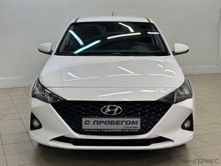 Фото HYUNDAI Solaris II Рестайлинг с пробегом Фото HYUNDAI Solaris II Рестайлинг с пробегом