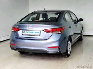 Фото HYUNDAI Solaris II с пробегом Фото HYUNDAI Solaris II с пробегом