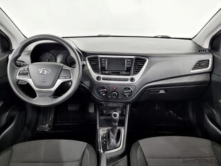 Фото HYUNDAI Solaris II с пробегом Фото HYUNDAI Solaris II с пробегом