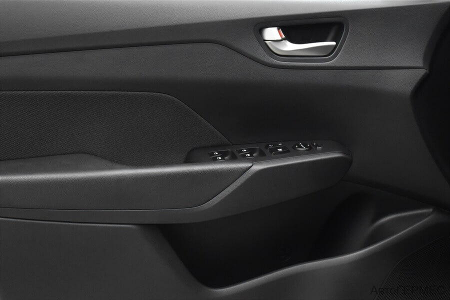 Фото HYUNDAI Solaris II с пробегом | №10 Фото HYUNDAI Solaris II с пробегом | №10