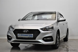 Фото HYUNDAI Solaris II с пробегом Фото HYUNDAI Solaris II с пробегом