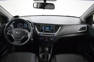 Фото HYUNDAI Solaris II с пробегом Фото HYUNDAI Solaris II с пробегом