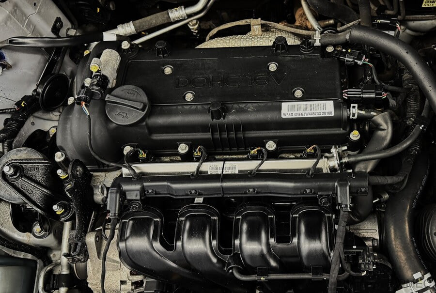 Фото HYUNDAI Solaris II с пробегом | №14 Фото HYUNDAI Solaris II с пробегом | №14