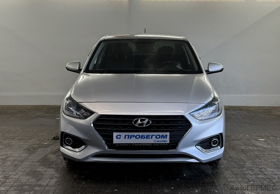 Фото HYUNDAI Solaris II с пробегом | №2 Фото HYUNDAI Solaris II с пробегом | №2