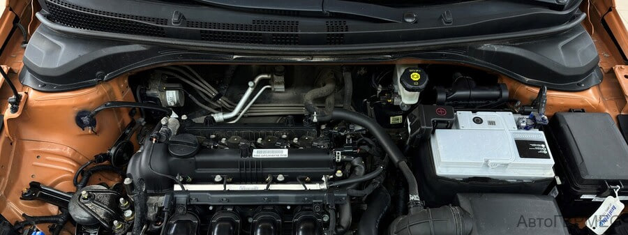 Фото HYUNDAI Solaris II с пробегом | №13 Фото HYUNDAI Solaris II с пробегом | №13