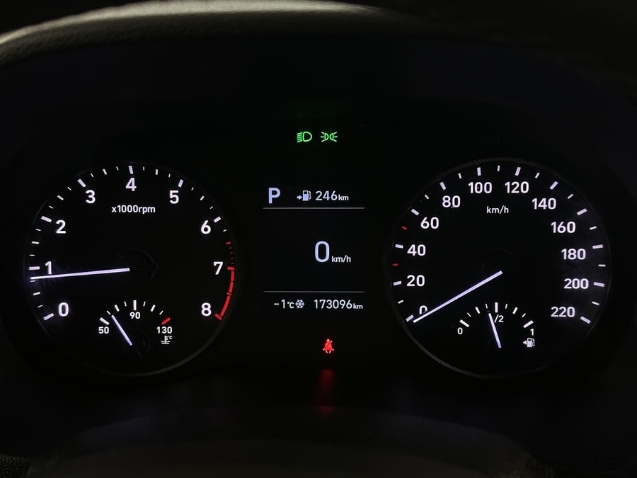 Фото HYUNDAI Solaris II с пробегом | №6 Фото HYUNDAI Solaris II с пробегом | №6