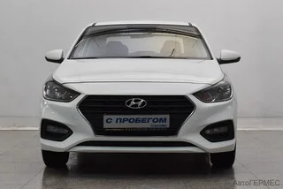 Фото HYUNDAI Solaris II с пробегом Фото HYUNDAI Solaris II с пробегом
