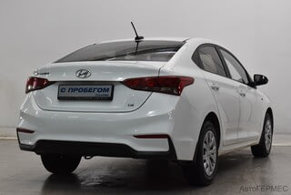 Фото HYUNDAI Solaris II с пробегом Фото HYUNDAI Solaris II с пробегом
