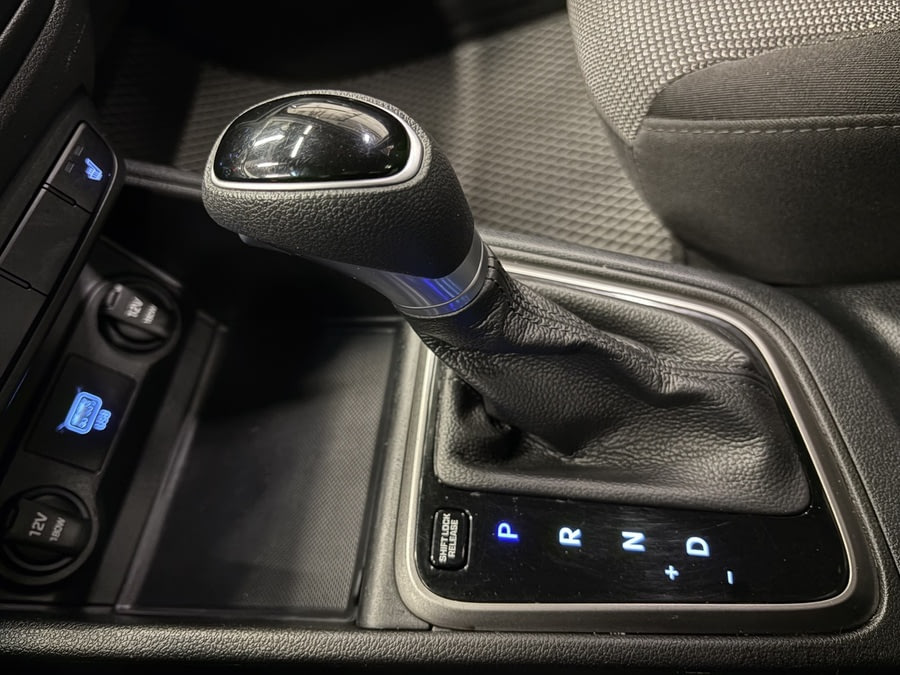 Фото HYUNDAI Solaris II с пробегом | №8